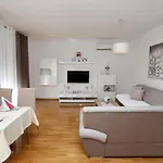 Kolak 트로기르